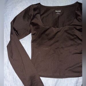 Hollister Women's Brown Long Sleeve Crop Top